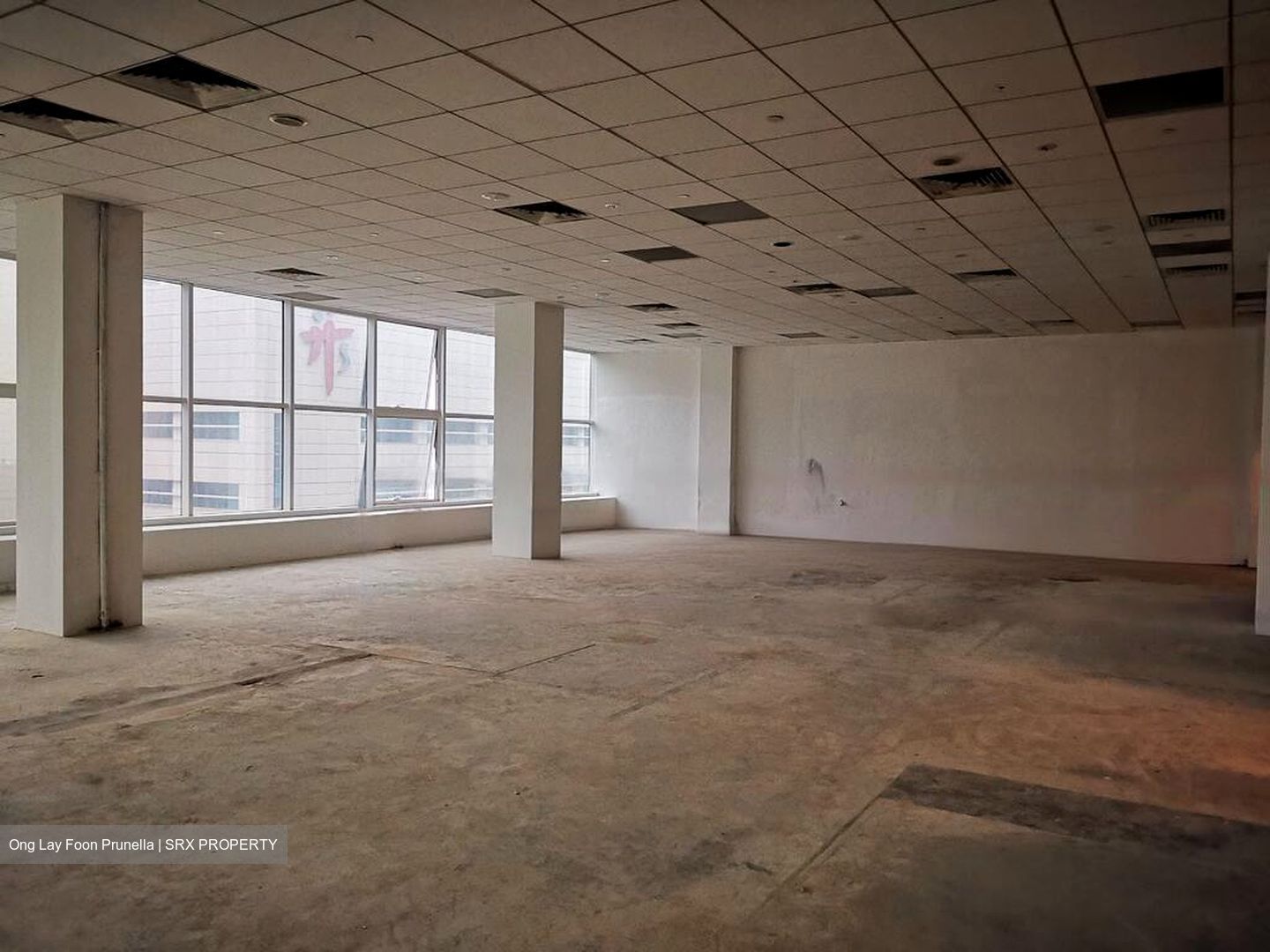 SQUARE 2 (D11), Retail #455602911